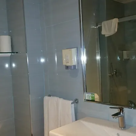 Bemon Playa Сомо
