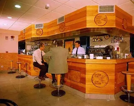 贝蒙海滩酒店 擞莫